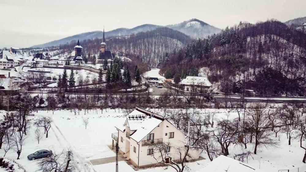 Pensiunea Hai In Maramures Birsana Exterior photo